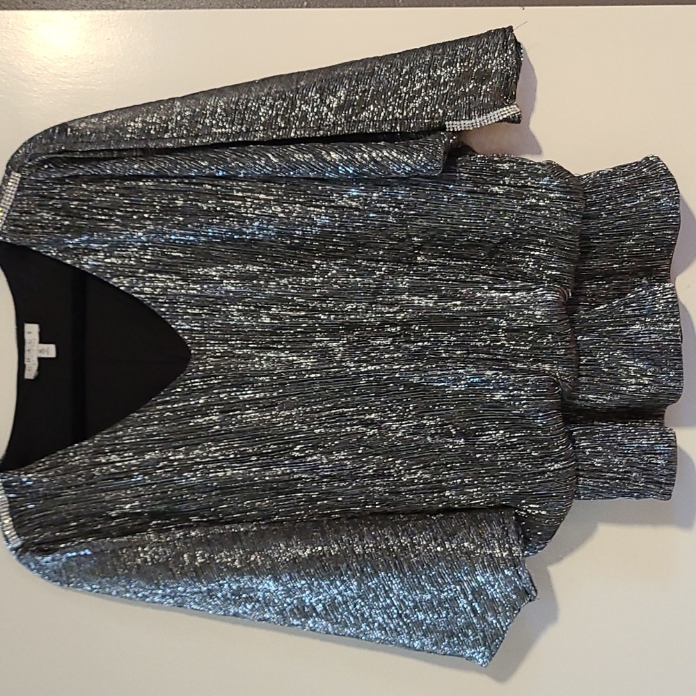 Chaus V-neck Sparkle Top